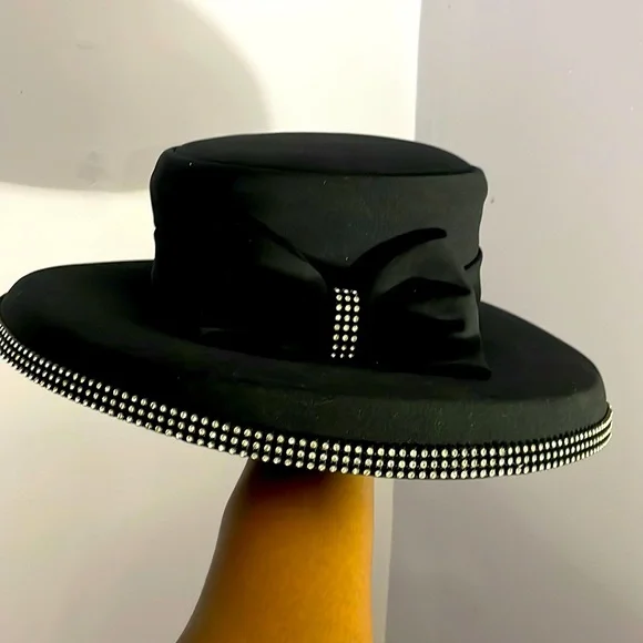 Nina Massini | Accessories | Black Wrhinestones Embellished  display picture 2